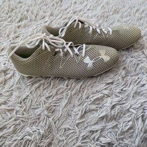 Under Armour UA Nitro Low MC Football‎ Cleats Men’s Size 16 Silver Pre Owned